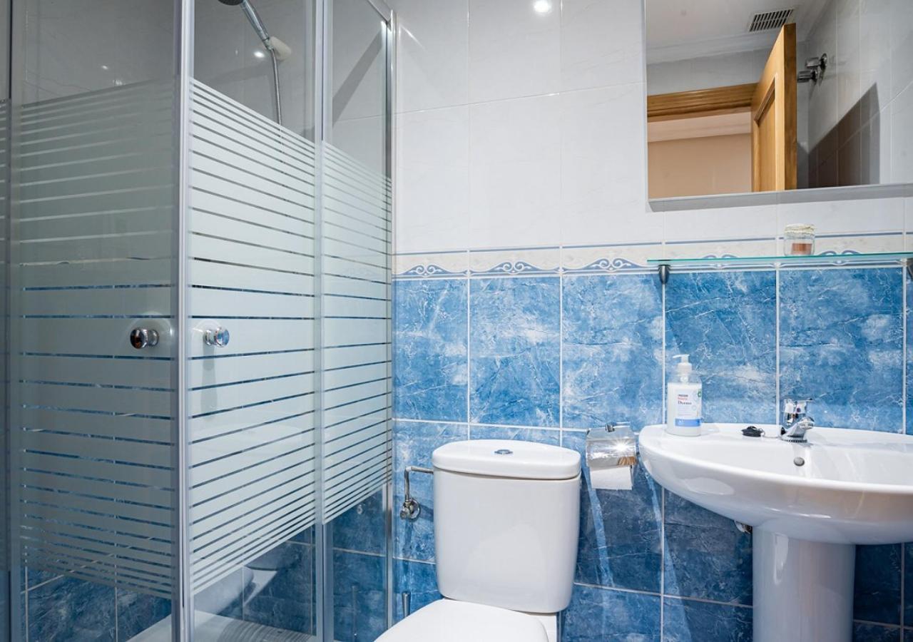 Apartamento Centrico Con Wifi Y Parking De Coche Tamano Medio Cangas de Onis Luaran gambar